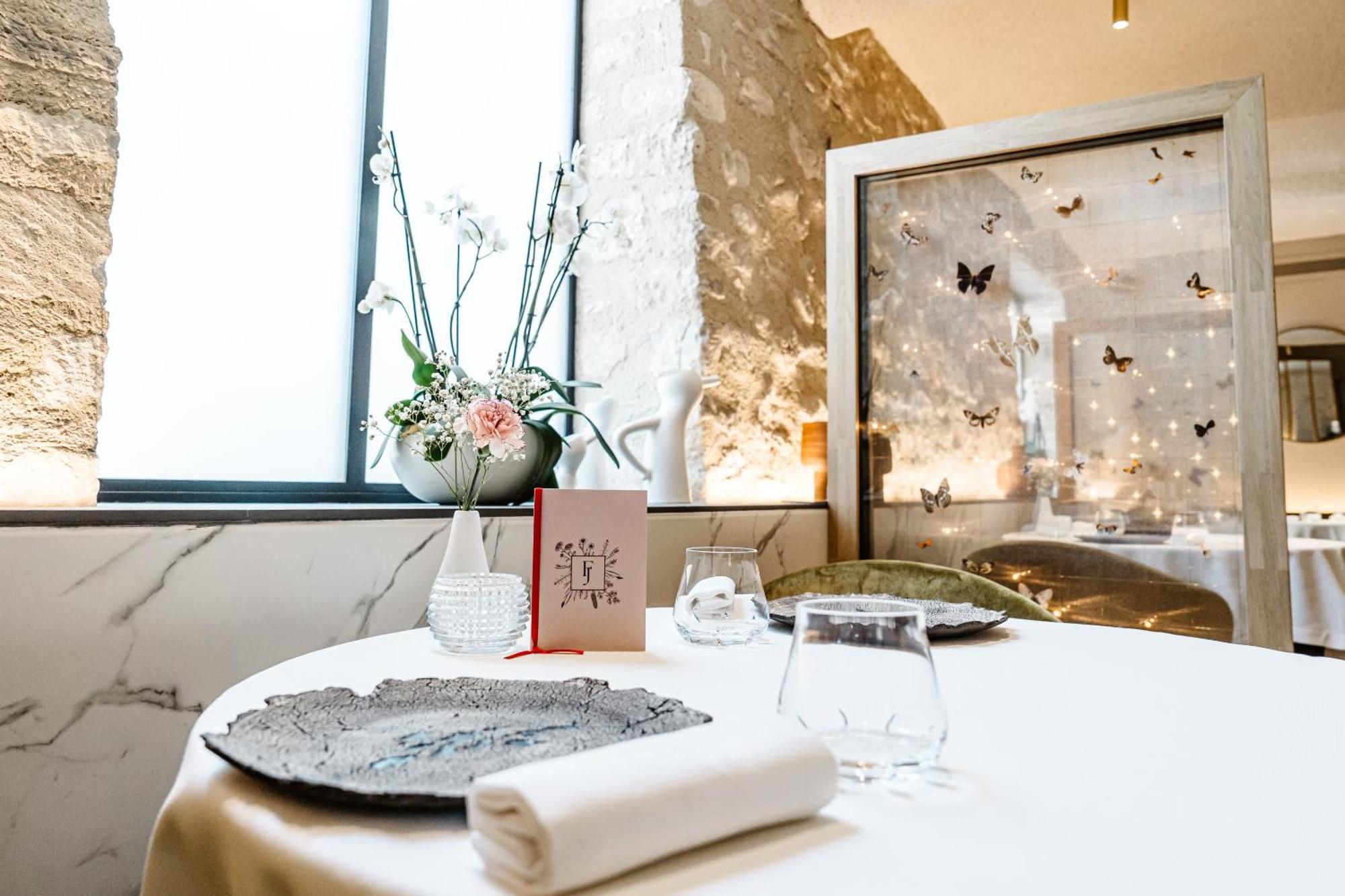 Auberge De Saint-Remy - Restaurant Gastronomique Etoile Fj Экстерьер фото